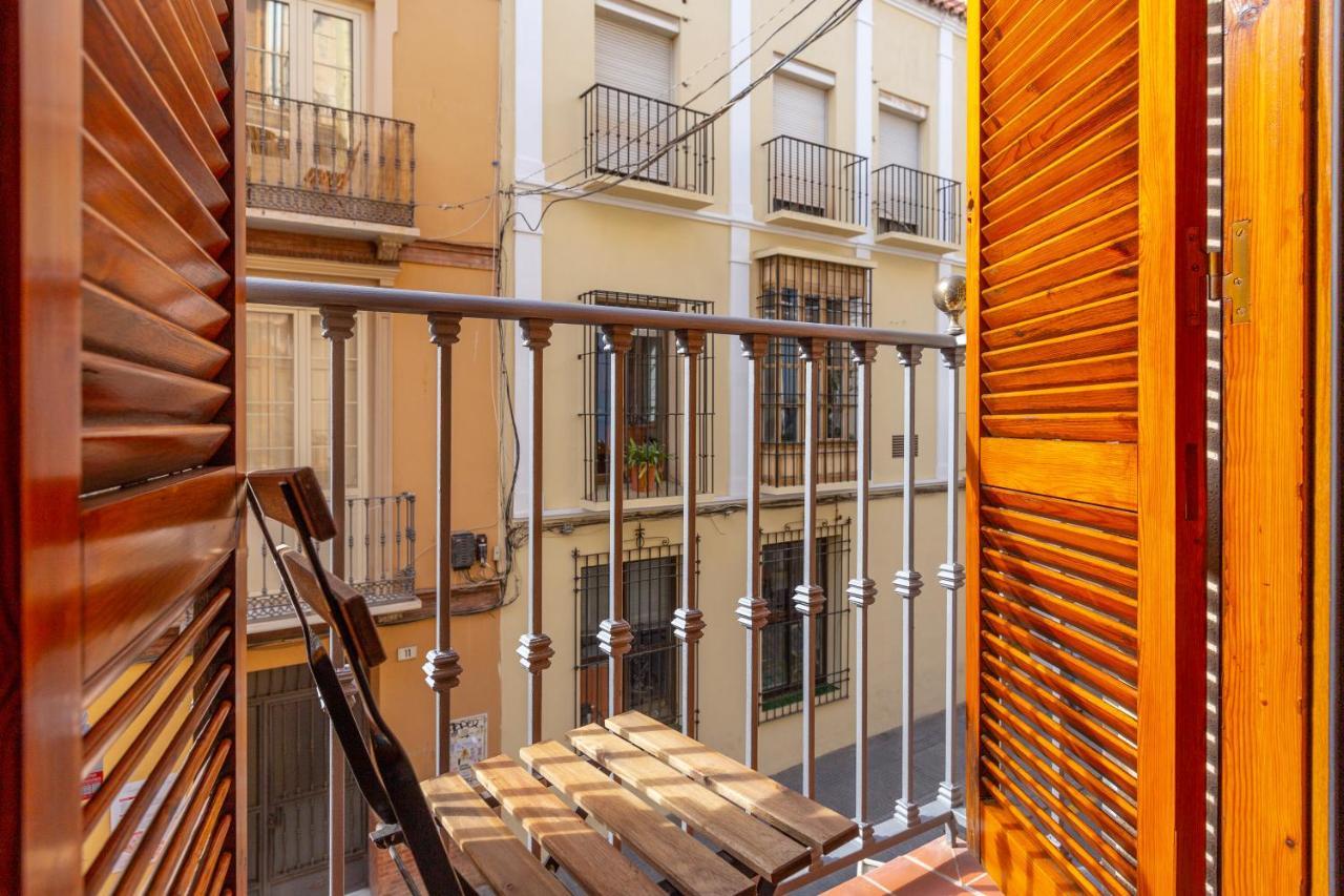 Bright Apartment With Patio And Balconies In The Center Málaga Eksteriør billede
